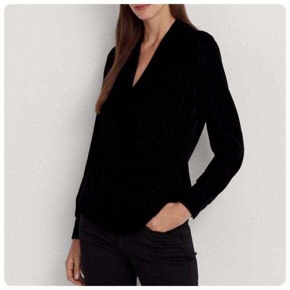 Lauren Ralph Lauren Black Label Velvet Top Sz 6 Black Plunging V Neck - Picture 2 of 10